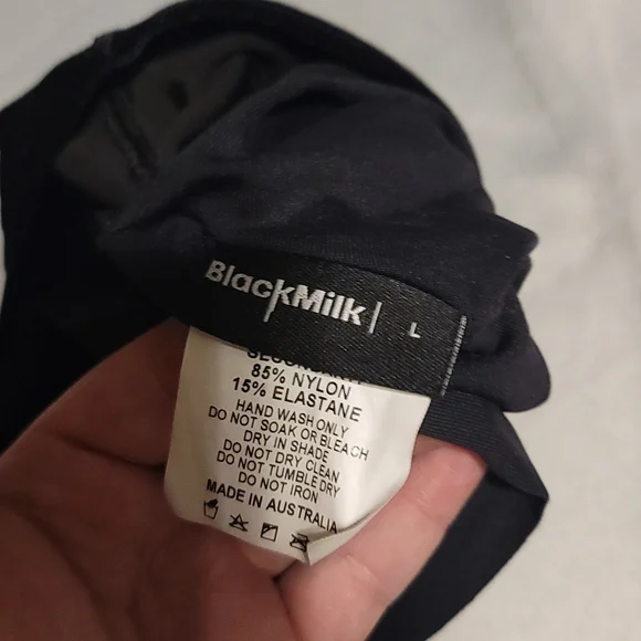 Blackmilk The good guy crop top L - Picture 6 of 6